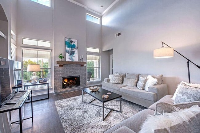 Building Photo - 2716 Barton Creek Blvd Unit ID1265976P