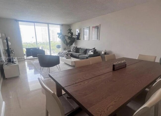 Photo - 2851 NE 183rd St Unit 805E