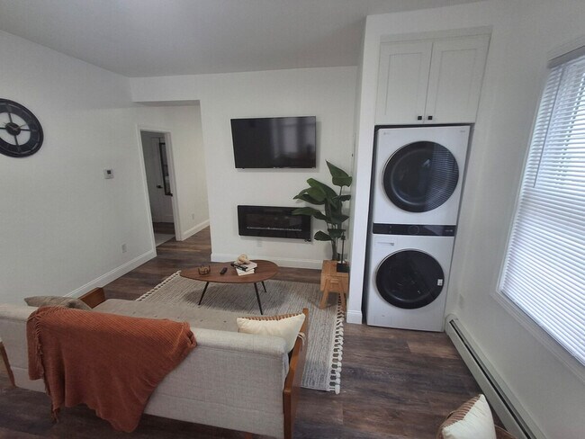 Building Photo - 23 Handy St Unit SI ID1373657P