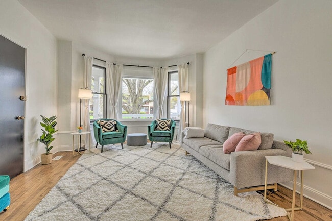 Photo - 1129 Augusta St Unit ID1306409P