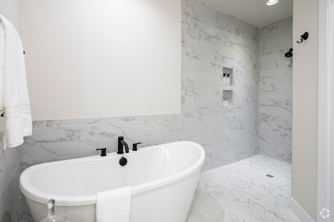 3BR, 2.5BA - 1,800SF - Primary Bathroom - The Enclave at Trailhead