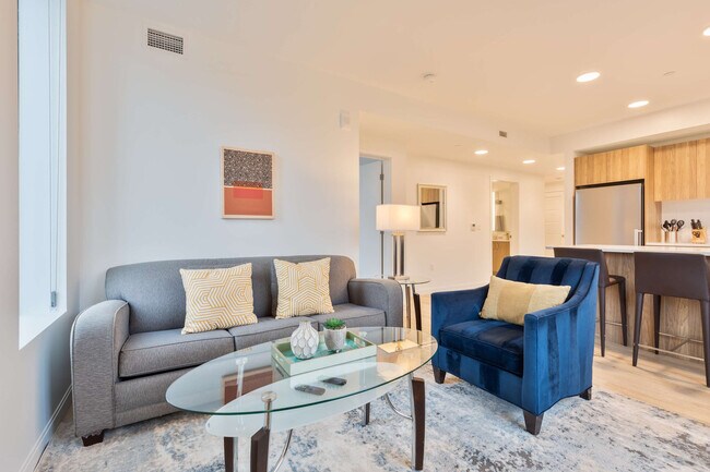 Photo - 60 Kilmarnock St Unit GO FL3-ID1039277P