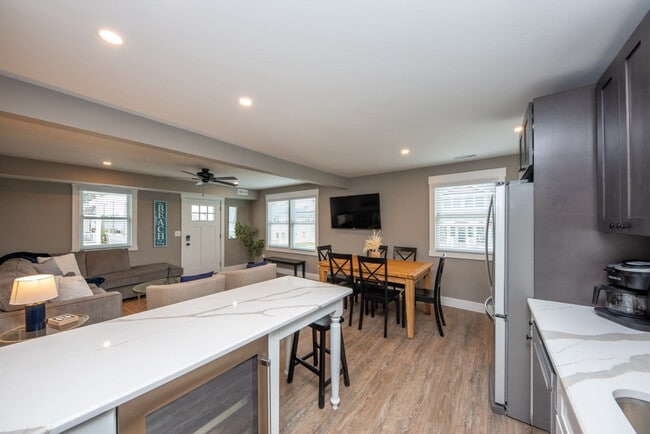 Photo - 1142 Simpson Ave Unit ID1308992P