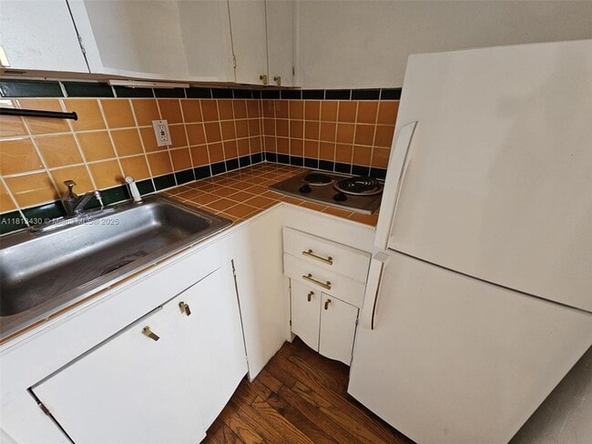 Photo - 850 Jefferson Ave Unit 1A