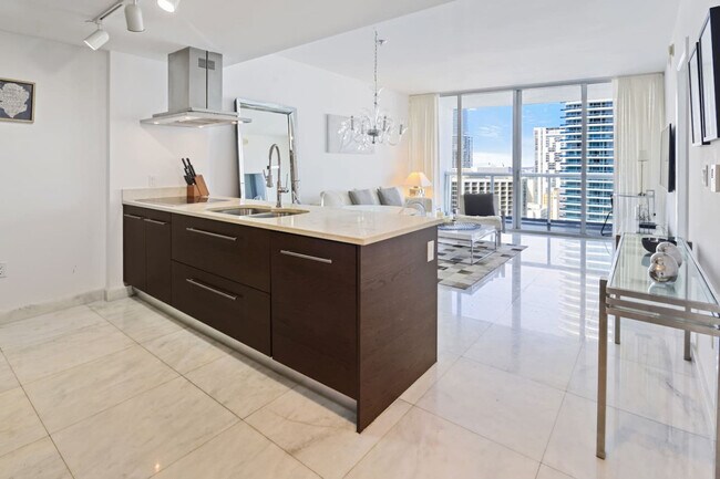 Photo - 501 Brickell Ave Unit SI ID1520350P
