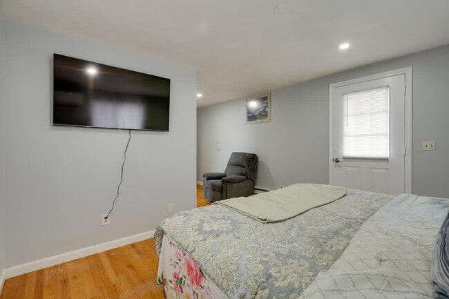 Photo - 12 Kahler Ave Unit SI FL3-ID1593963P