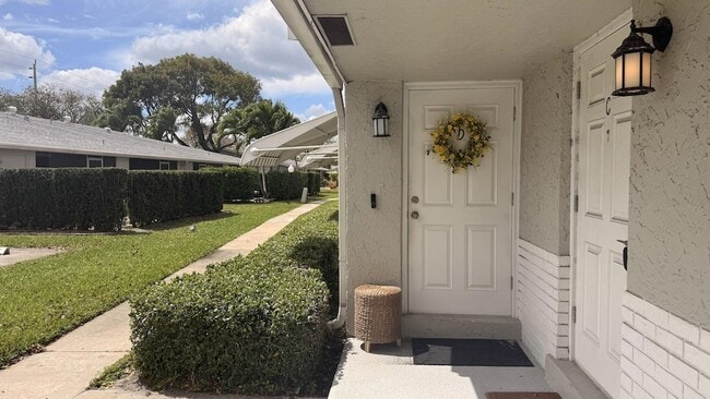 Photo - 2403 Lowson Blvd
