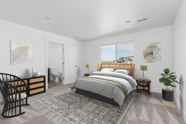 Building Photo - West Vine Townhomes