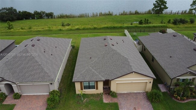 Photo - 2073 Farmhouse Rd SE