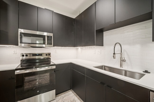 Photo - The Beacon Building