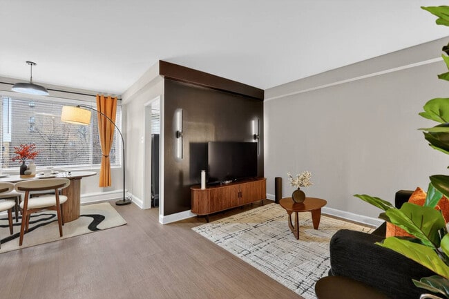 Photo - 1500 Arlington Blvd Unit ID1364183P