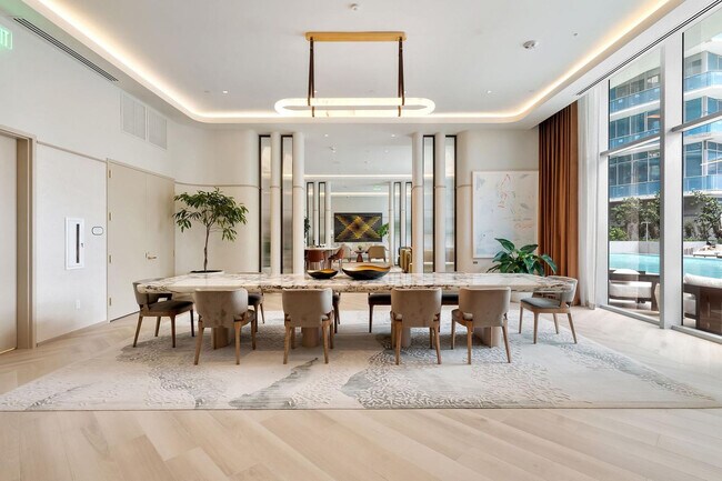 Photo - 99 SE 5th St Unit SI FL16-ID1540981P