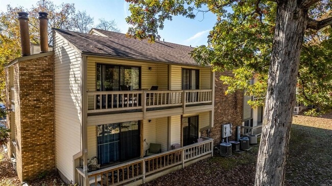 Photo - 101 Pine Forest Dr