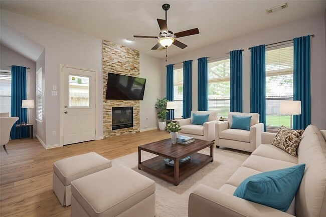 Photo - 4007 Gazebo Ln