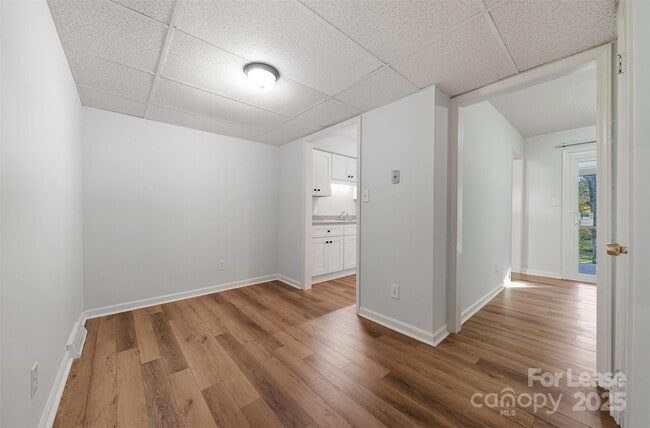 Photo - 824 6th St NW