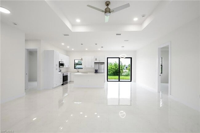 Photo - 2813 27th St SW