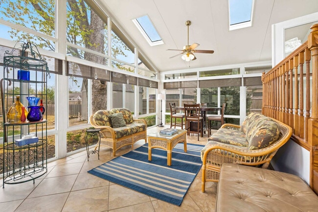 Photo - 524 SE C St Unit ID1221941P