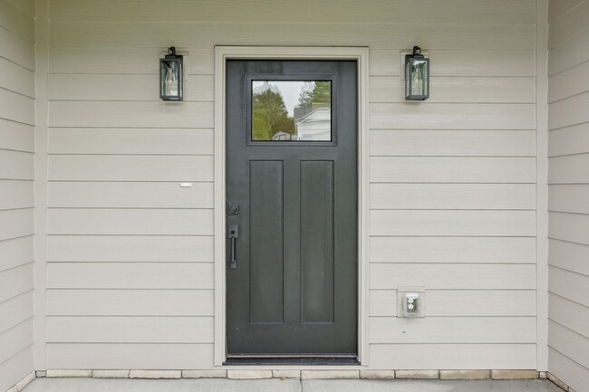 Photo - 815 Oconnor St