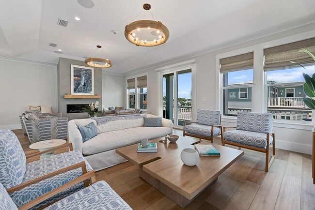 Building Photo - 16 5th St Unit ID1281976P