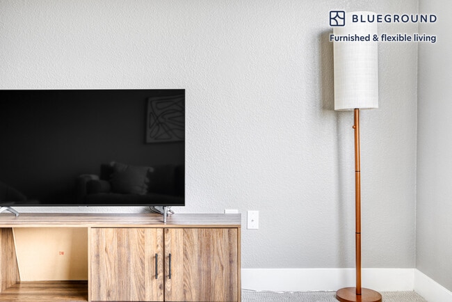 Photo - 367 Santana Row Unit FL5-ID814