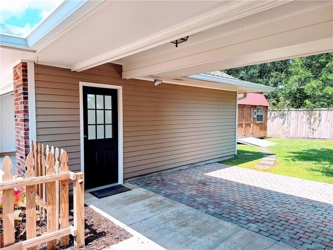 Photo - 116 Cardiff Ct