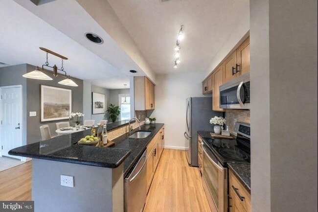 Photo - 5917 Barbados Pl Unit 103