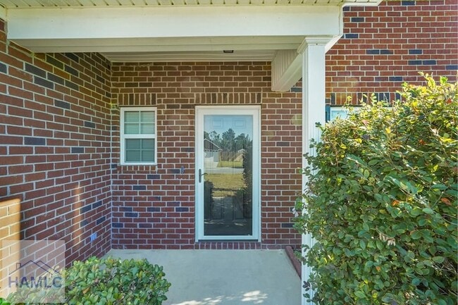 Photo - 374 Mill Pond Ln