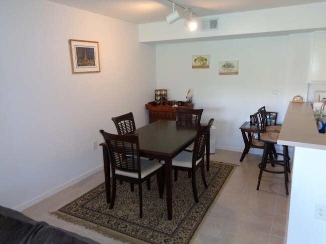 Photo - 191 SW Palm Dr Unit 102