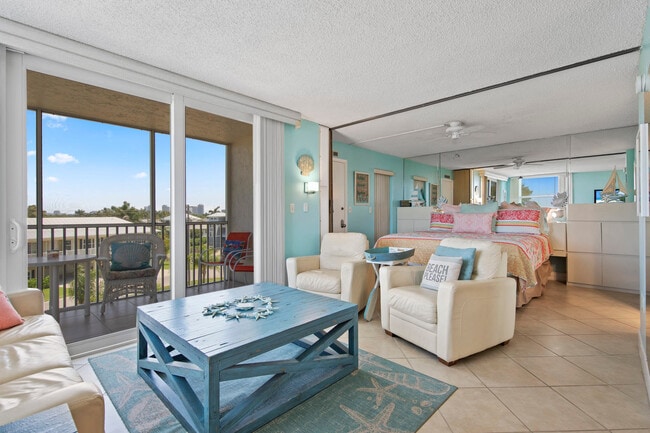 Building Photo - 5900 Bonita Beach Rd SW Unit FL4-ID1226376P