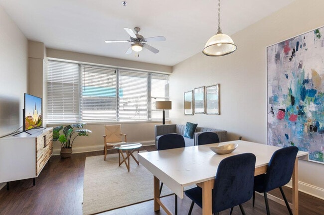 Photo - 925 Common St Unit GO ID1266898P