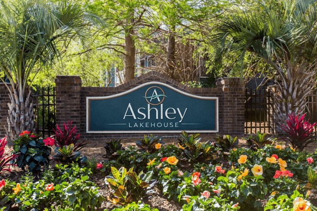 Photo - Ashley Lakehouse