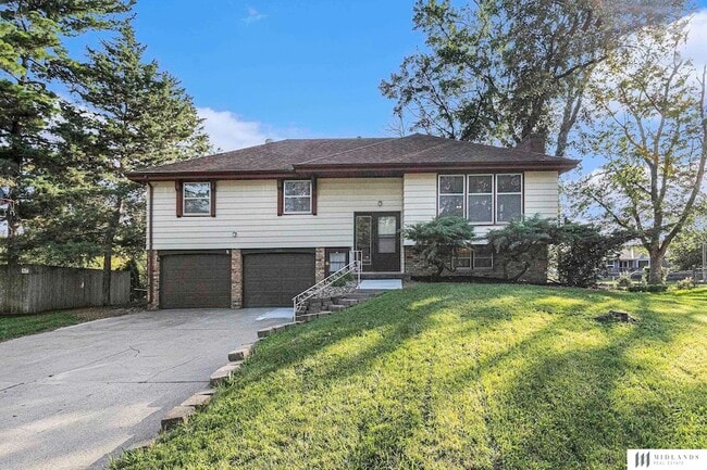 Photo - 7208 Pine Dr