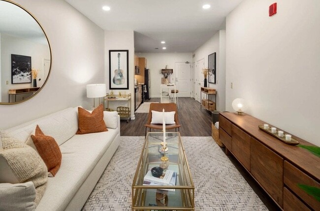 Building Photo - Station 40