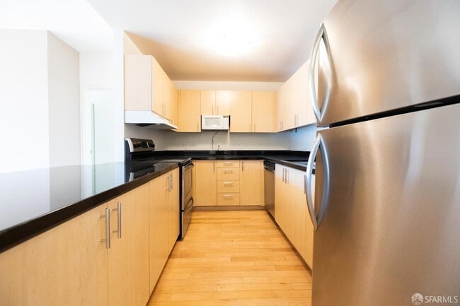 Photo - 88 King St Unit 606