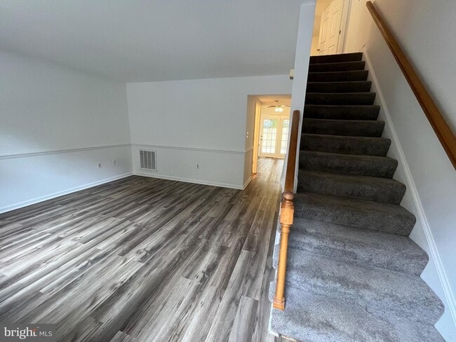 Photo - 255 Farrell Ln