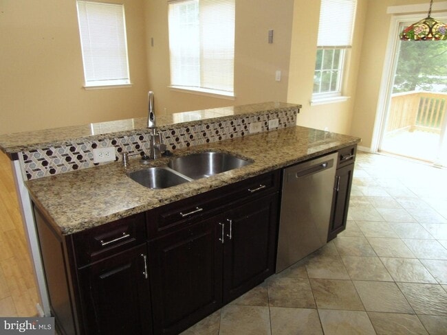 Photo - 20 Doolin Bay Dr