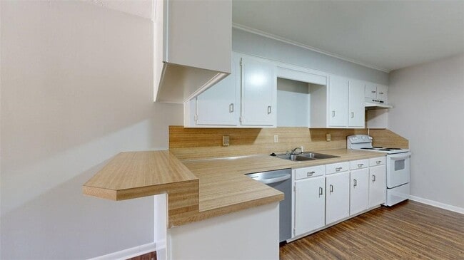 Photo - 3921 Olive St Unit B