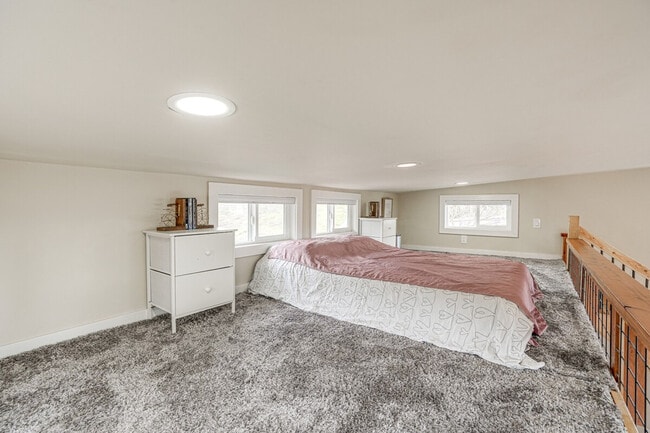 Photo - 1142 Temple Dr Unit ID1305273P