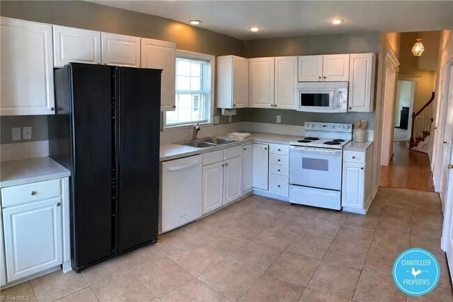 Photo - 7509 Riverside Ct