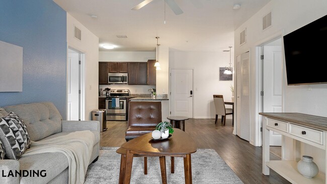 Building Photo - 1595 Marden Rdg Lp Unit 1560-308