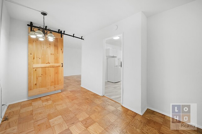 Photo - 268 E Broadway Unit B1905