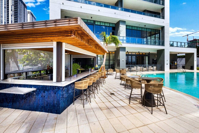 Photo - 159 NE 6th St Unit SI FL18-ID1049648P