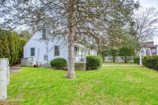 Photo - 3 Idlewild Manor