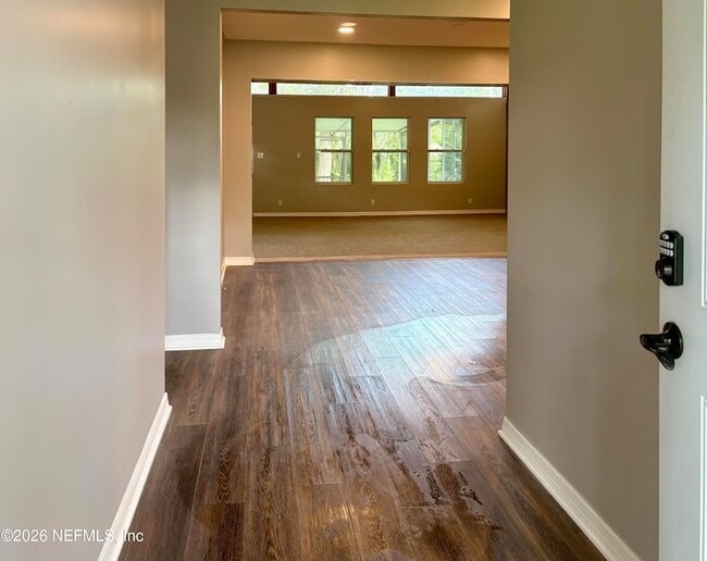 Photo - 7018 Bonnie Brae Ln