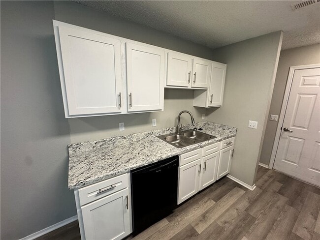 Photo - 1374 N Chickadee Ave