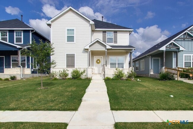 Building Photo - 324 Kenai Dr