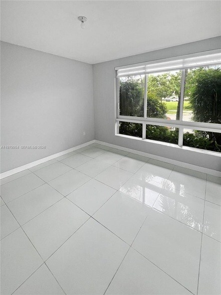 Photo - 10336 NW 64th St