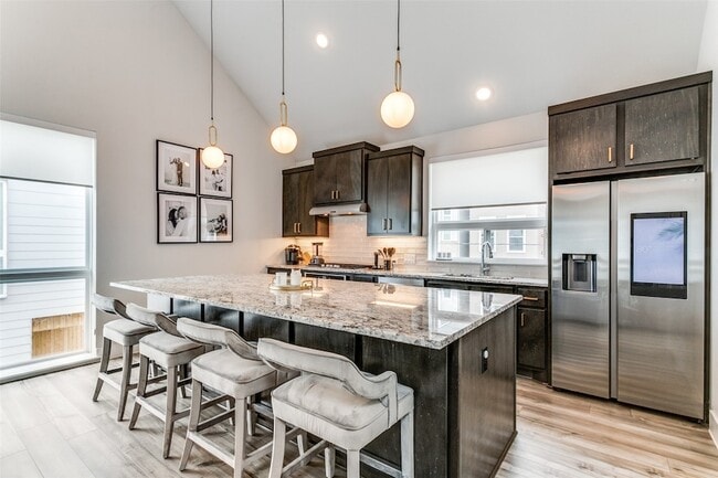 Photo - 1111 Barsotti Ct