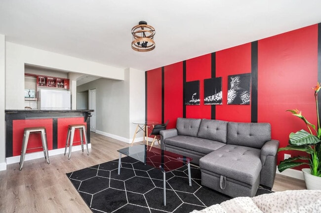 Building Photo - 215 Piedmont Ave NE Unit ID1299417P