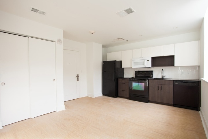 Floor Plan - amb1T04a